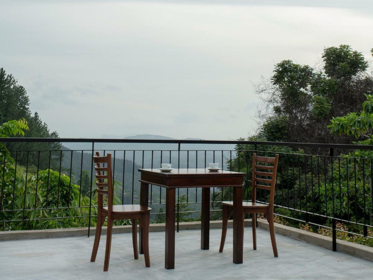 Melheim Kandy Villas Экстерьер фото